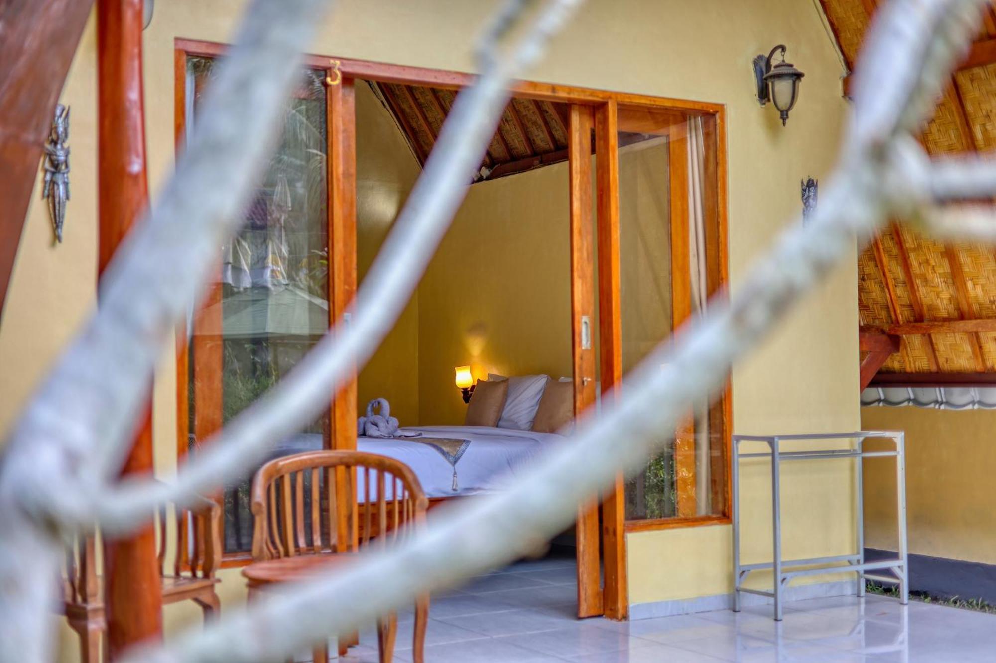 Maharga Bungalows Sakti Bagian luar foto